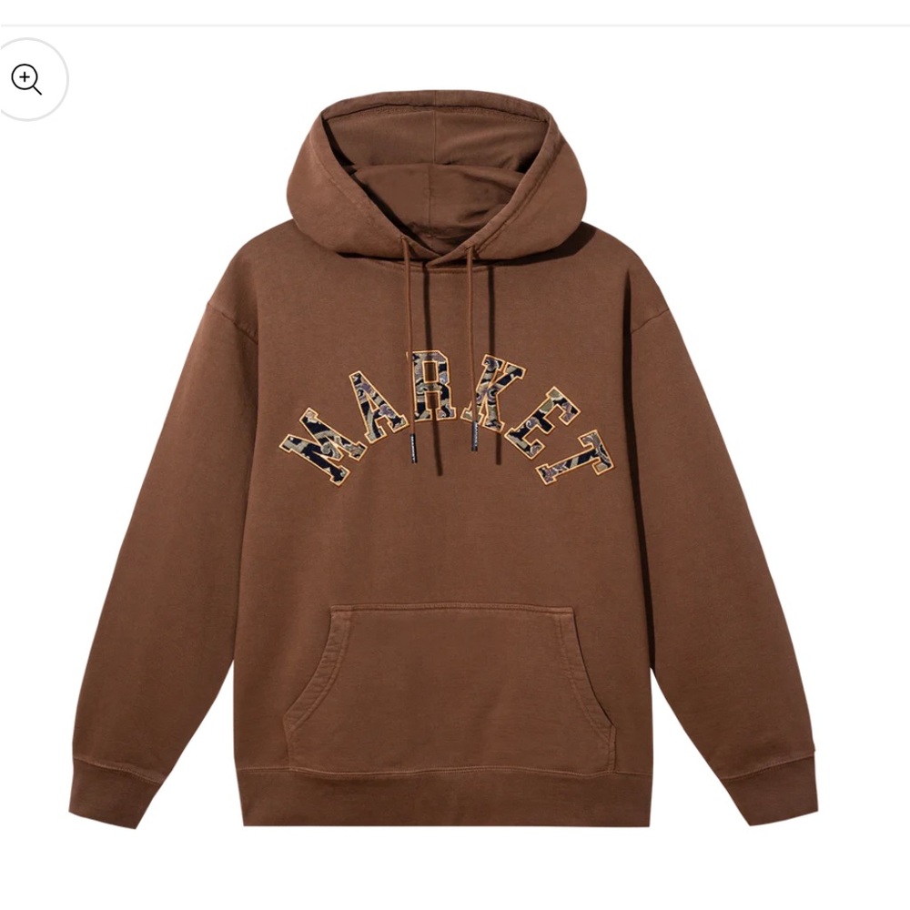 Market Rug Dealer Throwback Arc Hoodie